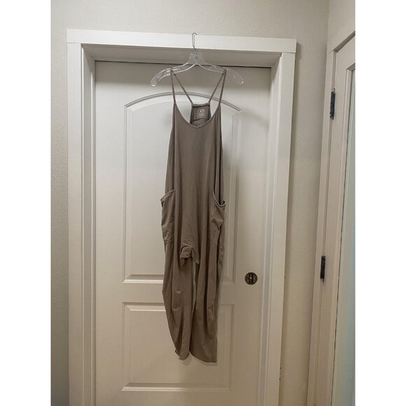 Free People Movement Hot Shot Jumpsuit Womens XS Taupe Harem Overalls Lounge - Picture 2 of 5